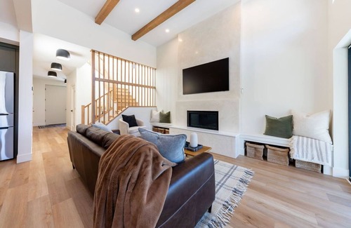 Vernon House | Spacious home with mountain views, private hot tub, sauna, and pet-friendly!