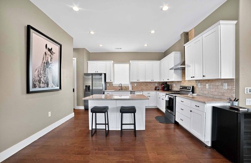 Horseshoe Bay West House | Spacious Hideout w/Casita, Hot Tub & Games