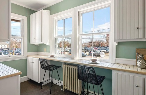 West End House | Spacious Historic Home | 7BR West End for Groups