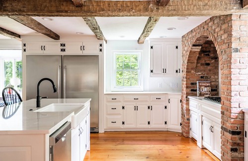 Kennebunkport House | Spacious, Historic Near Town, Parks and Beaches with Deck and Large Backyard