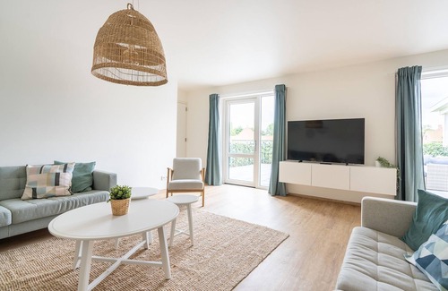 Nes House | Spacious holiday home in Nes with garden