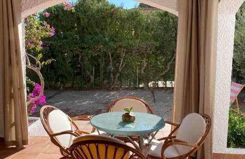 Carboneras House | Spacious holiday home with private garden