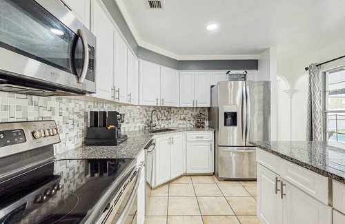 Indian Ridge House | Spacious home heated pool, close to theme parks and enclosed yard
