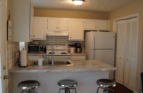 Lithia Springs House | Spacious Home Near Atlanta, Sweetwater Park, Six Flags and Airport