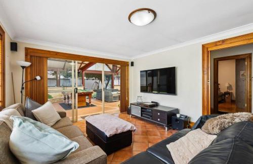 Camden Park House | Spacious home near Glenelg