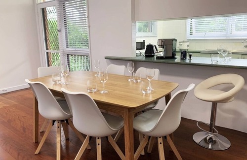 Wellers Hill House | Spacious Home Near CBD 20x Faster 5G @390 Mbps