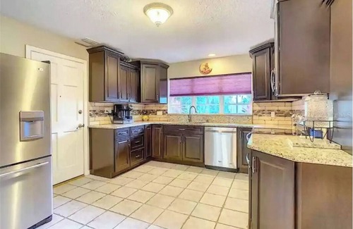 Lake Formosa House | Spacious Home w/Pool & Hot Tub near Downtown Orlando!