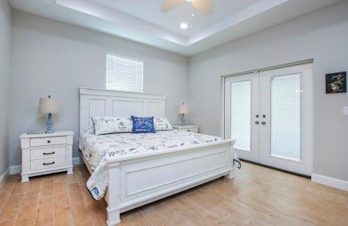 North Port House | Spacious home with large yard - Perfect for families