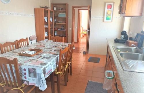 Angra do Heroismo Apartment | Spacious House near Angra do Heroismo
