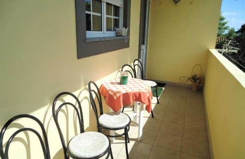 Angra do Heroismo Apartment | Spacious House near Angra do Heroismo