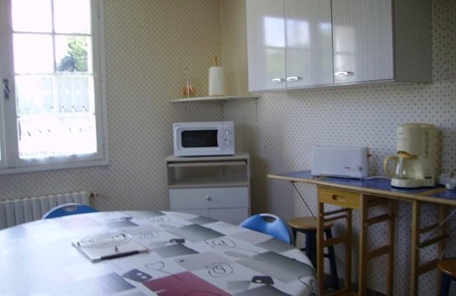L'Eguille House | SPACIOUS HOUSE, 100 M², 6 pers, QUIET, BEACHES : 10 min from ROYAN ! WIFI.