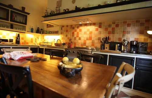 Aureilhan House | Spacious house near lake with private pool, perfect for 16 guests