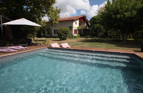 Aureilhan House | Spacious house near lake with private pool, perfect for 16 guests