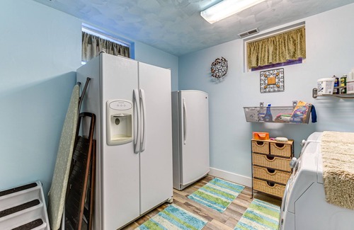 Nikiski House | Spacious Kenai Vacation Rental w/Lake Access!