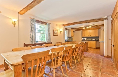 Coniston Cottage | Spacious Lake District village house with own hot tub