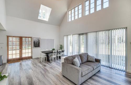 Lexington House | Spacious Lexington Home with Fire Pit Hunt and Fish!