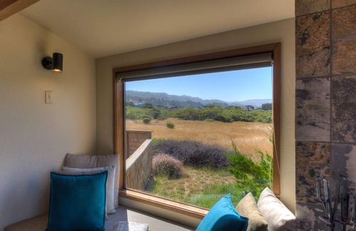 Sea Ranch House | Spacious living area opens to beautiful ocean views