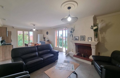 Roanne Cottage | Spacious lodging with fireplace and terrace in Roanne