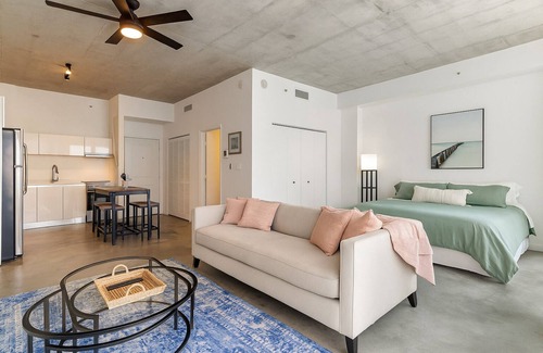 Downtown Miami Condo | Spacious Loft Fully Equipped in Downtown Miami Near Brickell - Move in Ready!