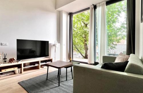 Anderlecht Apartment | Spacious Loft Up to 4 Guests Comfort & Style in Brussel