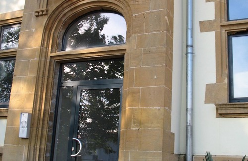 Borny Apartment | Spacious, luxurious loft in historic building