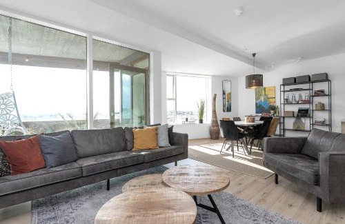 Hliðar Apartment | Spacious Luxury 3BR Apartment with 2 bathrooms 1003