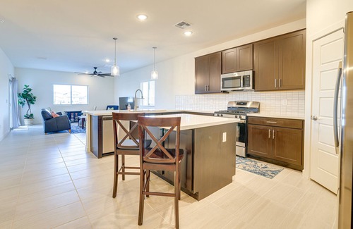 Maricopa House | Spacious Maricopa Vacation Home ~ 4 Mi to Downtown