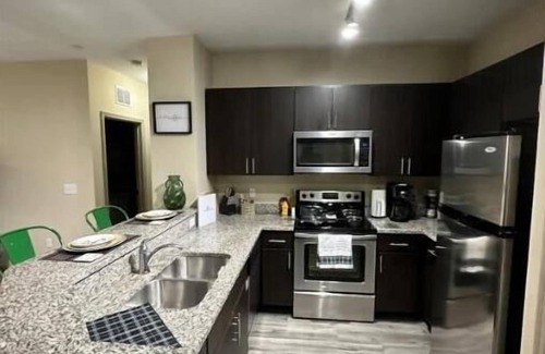 Millenia Apartment | Spacious Midtown 2B/2B near the Best Attactions