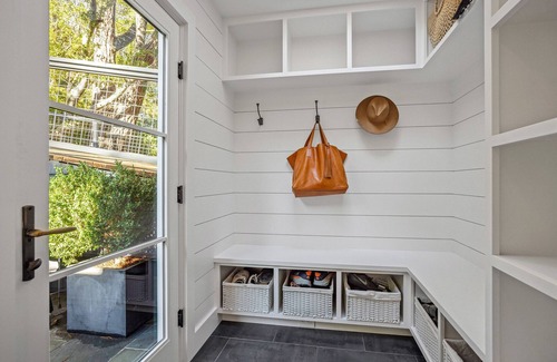 Mill Valley House | Spacious Modern Farmhouse. A private oasis for a fantastic vacation!