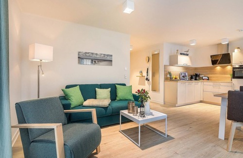Ostseebad Prerow Apartment | Spacious, modern, maritime suite, designed with the charm of nature and modernity