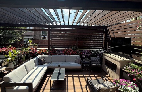 Sheffield Neighbors House | Spacious Newly Renovated Home in Lincoln Park w/Outdoor Living & Dining Area!