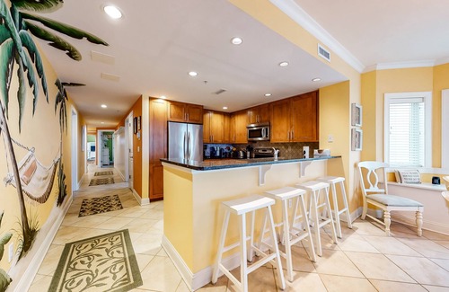 Midtown Ocean City Condo | Spacious Oceanfront Condo with 2 Balconies, WiFi, Central AC & Shared Pool