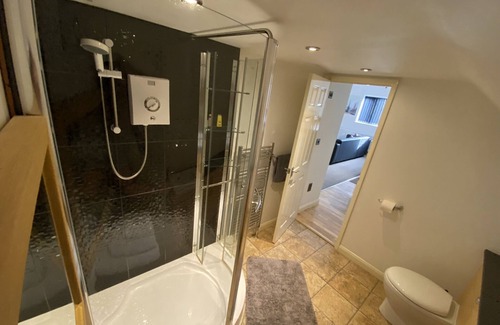 Great Doddington Apartment | Spacious One Bed Deluxe Apartment in Daventry