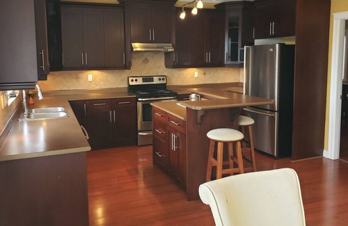 Willoughby House | Spacious Peaceful Home To Stay