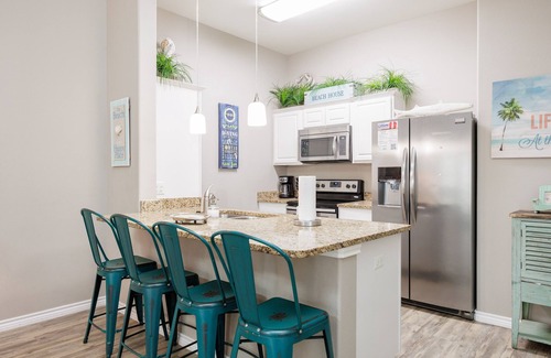 Corpus Christi House | Spacious Pet-Friendly Townhome with Heated Pool & Steps to the Beach