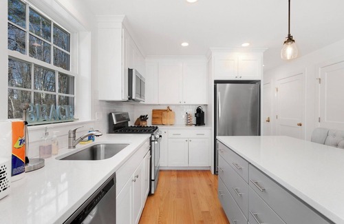 Kennebunk House | Spacious Pet Friendly-Close to Beach and Town!
