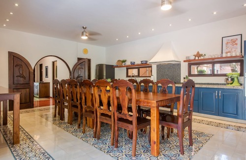 Puerto Aventuras Villa | Spacious Private Villa with Pool Backing to Golf Course Beach Only Minutes Away