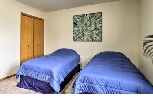 Lake Delton Condo | Spacious Private Condo Full Kitchen