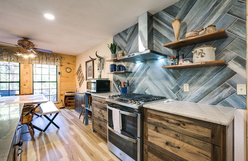Pagosa Springs House | Spacious & Quiet Pagosa Springs Cabin w/Deck!