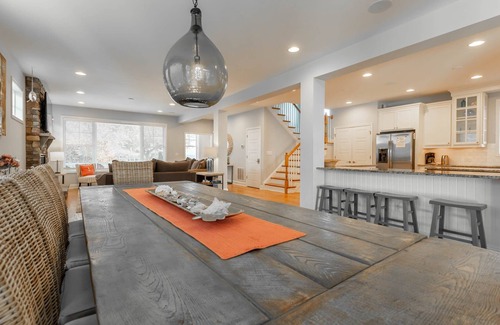 Dodds Addition House | Spacious Rehoboth/Dewey Beach House Sleeps 17