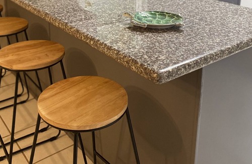 Bellview House | Spacious & Relaxing Pool Home- Near Beaches and NAS