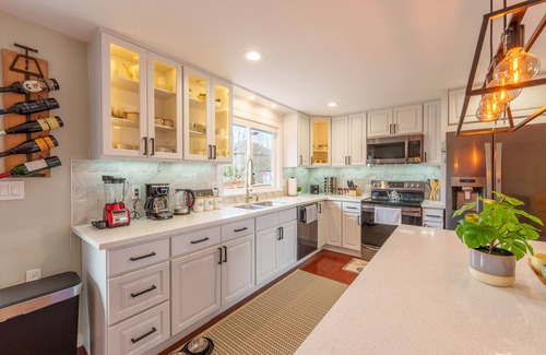 Inglewood-Finn Hill House | Spacious remodeled home with central AC and fenced yard