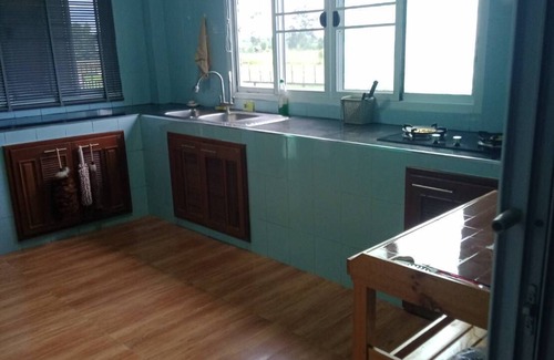 Satuk House | Spacious riverside off-grid 4-bedroom house with AC, Wifi