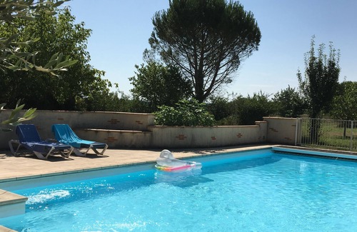 Lisle-sur-Tarn House | Spacious room with swimming pool (Toulouse-Albi)