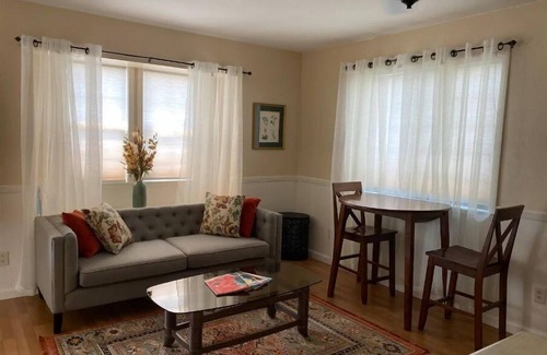 Chico House | Spacious room with private entrance near Bidwell Park!