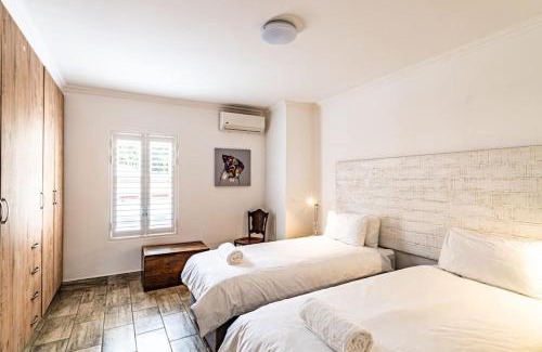 Umdloti Apartment | Spacious Seaview Getaway