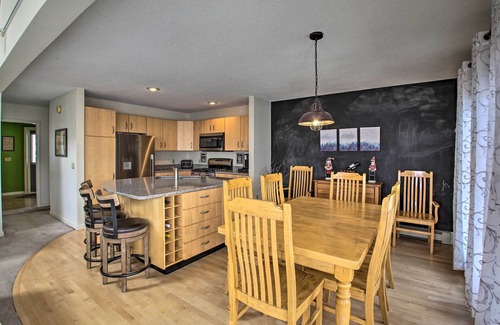 Jackson House | Spacious Ski-in/Out Black Mountain Home w/Deck!