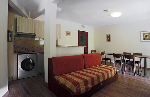Peyragudes Apartment | Spacious Ski-in/Ski-out Apartment with Mountain View in Peyragudes, Sleeps 8