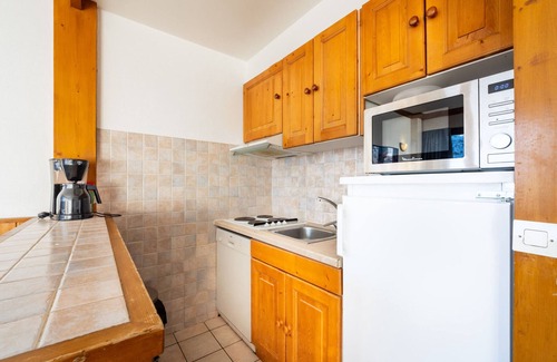 Tignes le Lac Apartment | Spacious Ski-In/Ski-Out Apartment with Balcony in Heart of Tignes le Lac