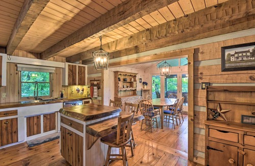 Sky Valley Cabin | Spacious Sky Valley Home with Resort Perks!